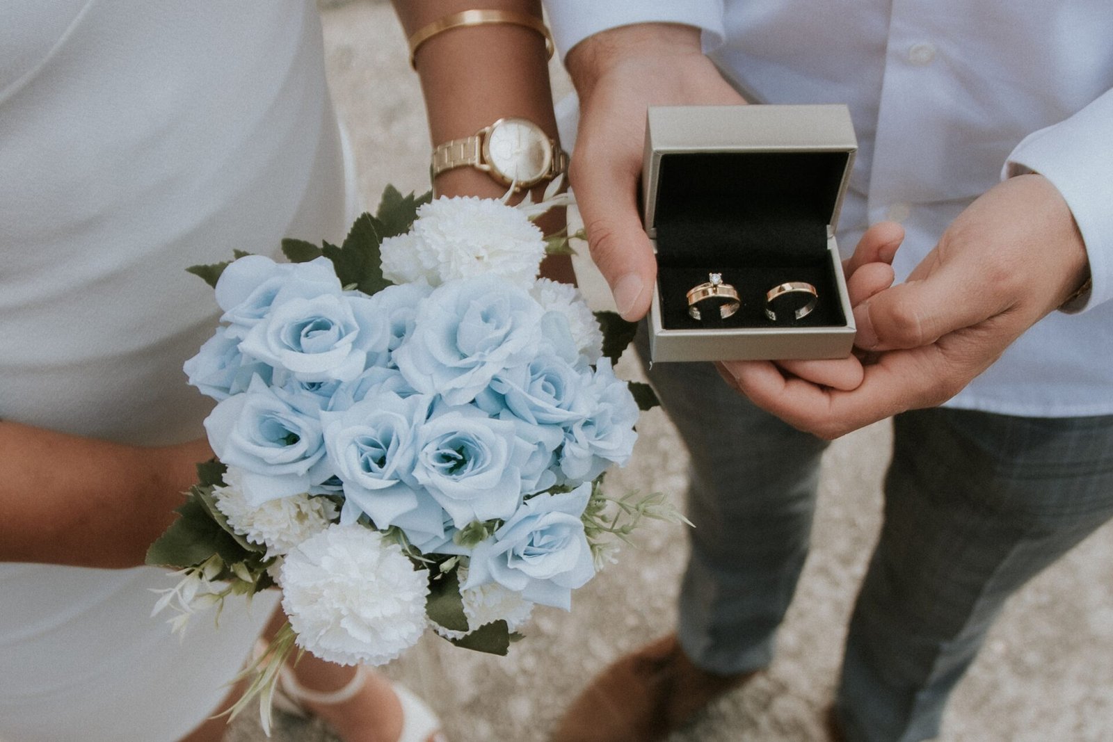 Bombay17 Florist — flowers